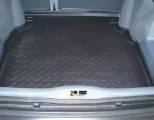 Лоток багажного/грузового отсека CARBOX купить